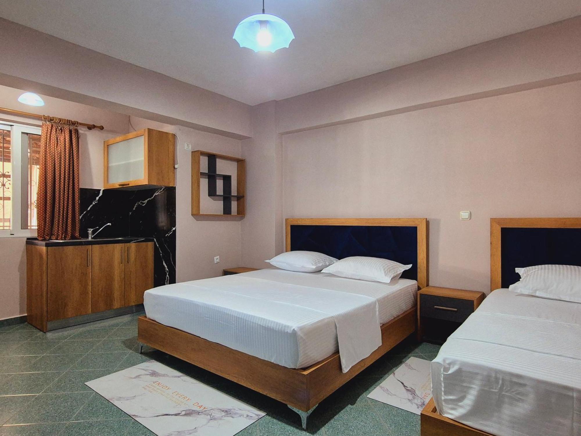 Barca Rooms Sarandë 외부 사진