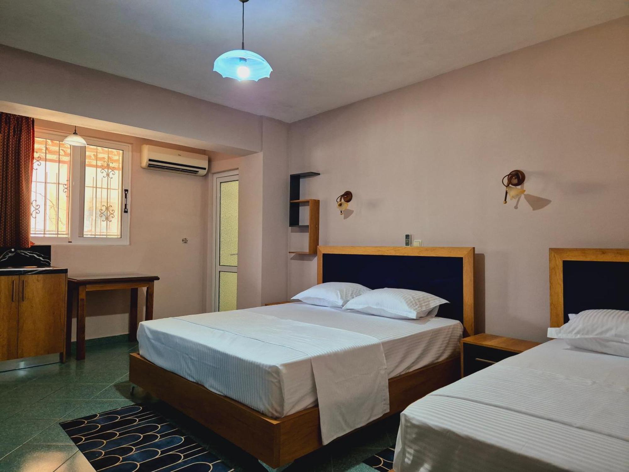 Barca Rooms Sarandë 외부 사진