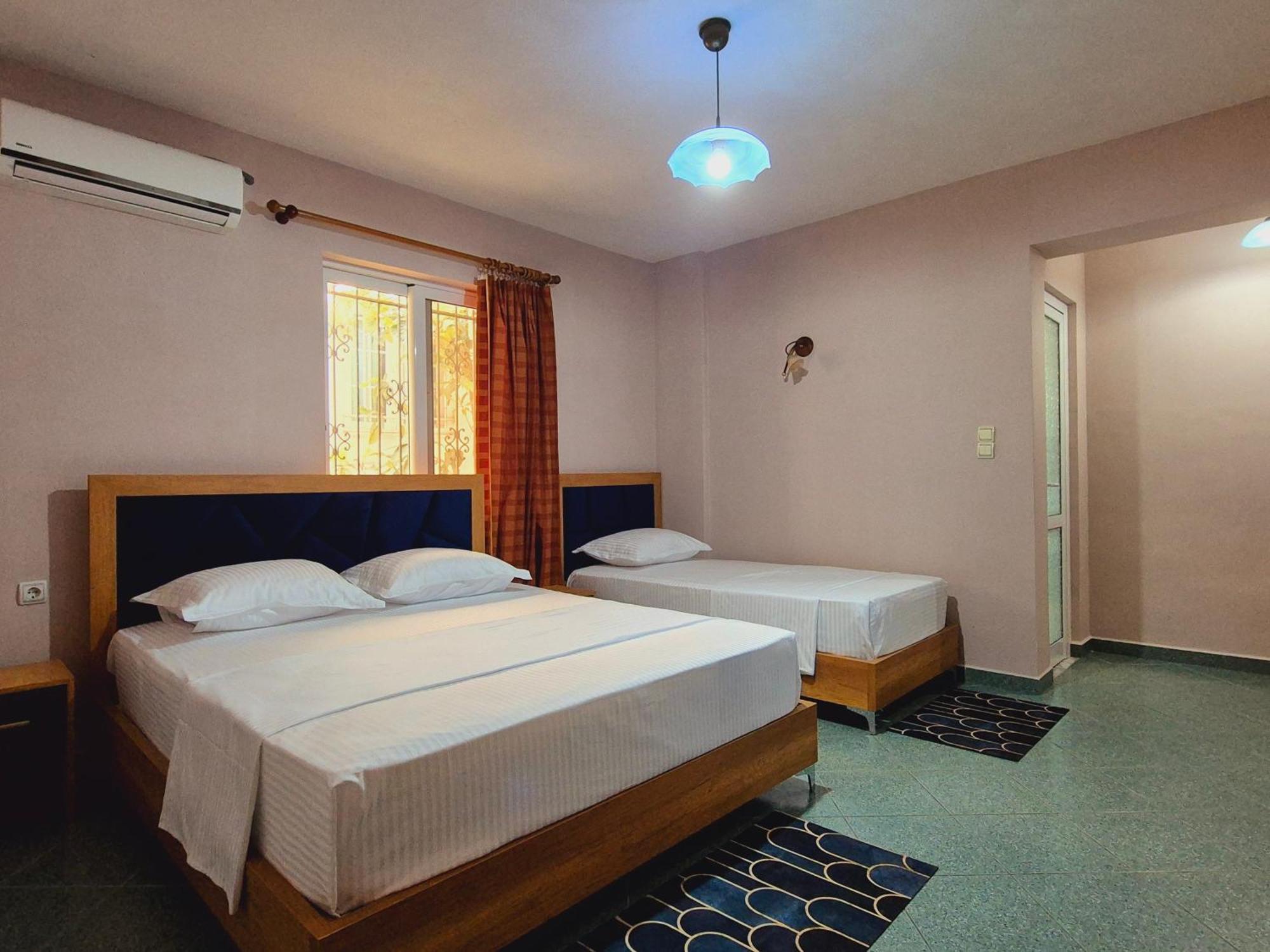 Barca Rooms Sarandë 외부 사진