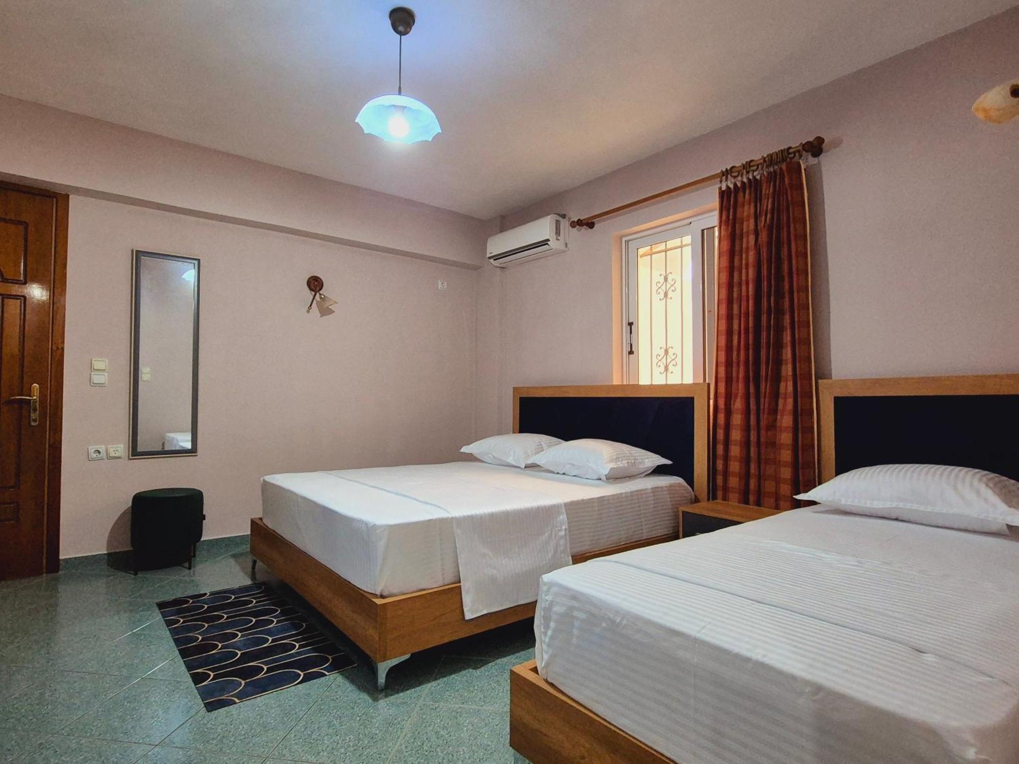 Barca Rooms Sarandë 외부 사진