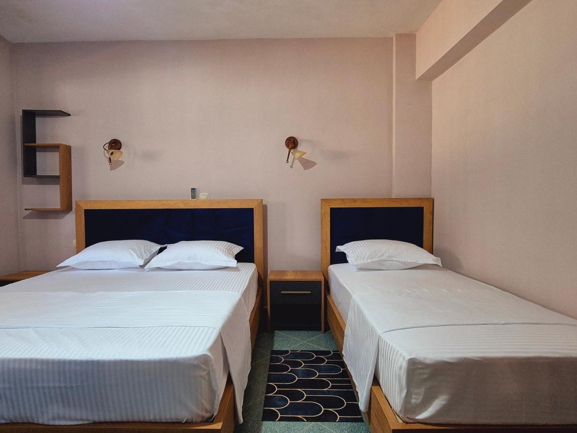 Barca Rooms Sarandë 외부 사진